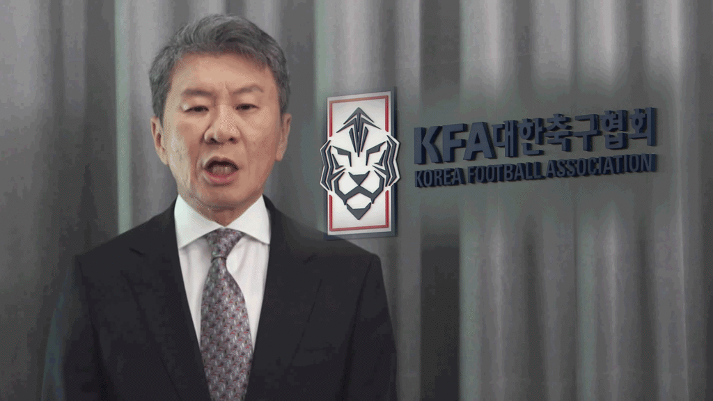 정몽규 대한축구협회장 사퇴 후에도 '체육관 선거' 우려…회장 선출 방식 개혁 요구 봇물