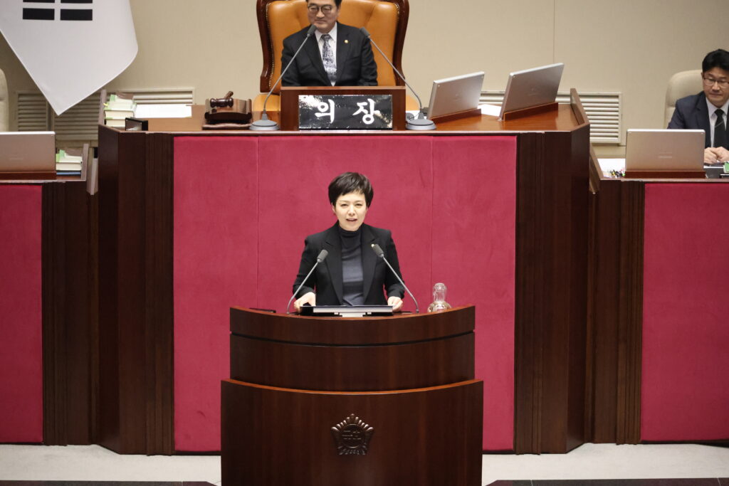 6·3 지방선거 투표 중단 사태 속 송파 선관위원장, 오후 4시 첫 출근…늑장 대응 논란