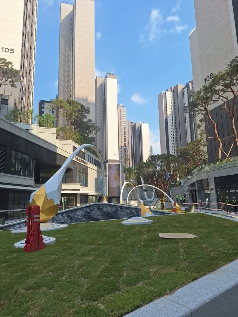 서울 아파트 입주 예정, 커뮤니티 및 조경 사진