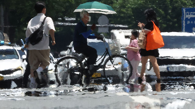 극심한 폭염, 경산 낮 기온 39.9도 육박…내일까지 기세 이어져