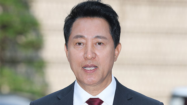 오세훈 서울시장, '여론조사 대납' 1심서 벌금 1천만원…시장직 유지 여부 불투명