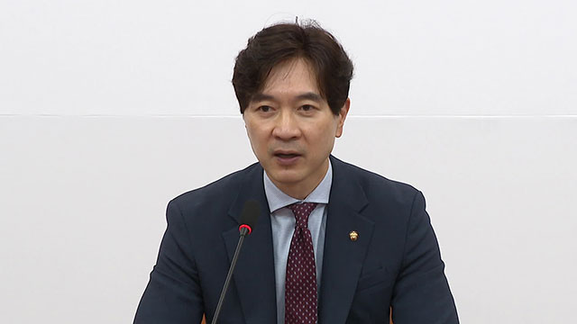 국민의힘, '멱살 폭행' 권영진 의원에 자진탈당 권고…불응 시 최고 징계