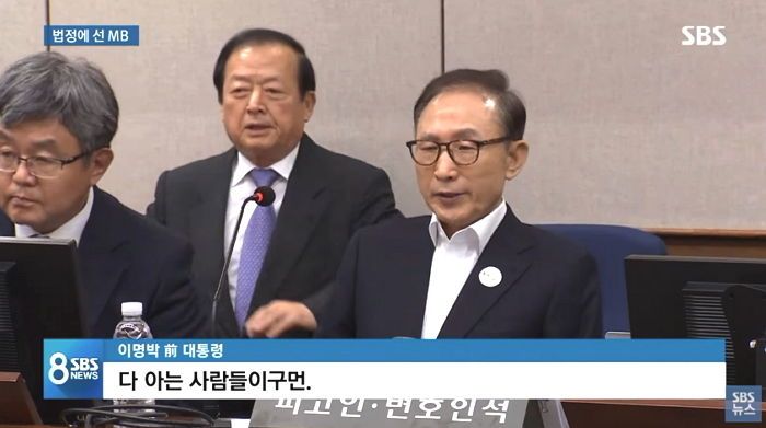 일본 여배우, 광장시장 방문