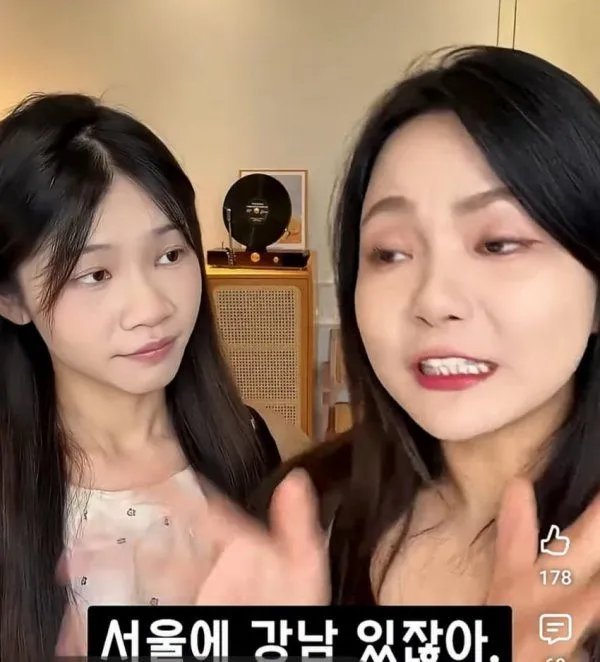 서울 첫 방문한 중국 여성들의 반응.jpg