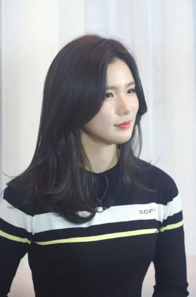 신세경 닮은 미녀 골프 프로선수.jpg