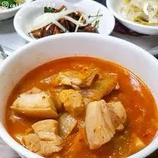 비계 듬뿍 돼지고기 요리