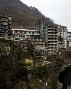 일본의 방치된 폐온천