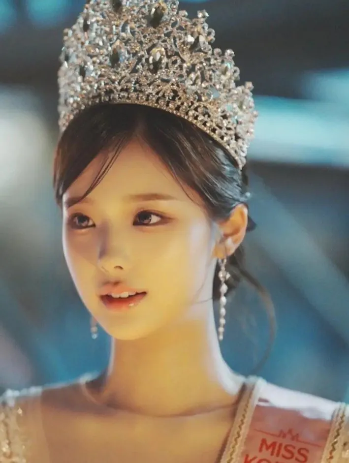 2025 미스 경북 진, 성형 없이 빛나는 자연미인
