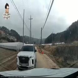 블랙박스 영상, 정상적으로 보이지 않는 부분.gif