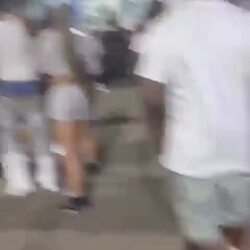 미국 길거리에서 벌어진 싸움
