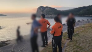 추자도 갯바위에 낚시 장비만… 알고 보니 숙소서 자던 낚시꾼