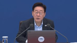ISA 개편안, 이 대통령 '원점 재검토' 지시…야당은 '책임 회피' 비판