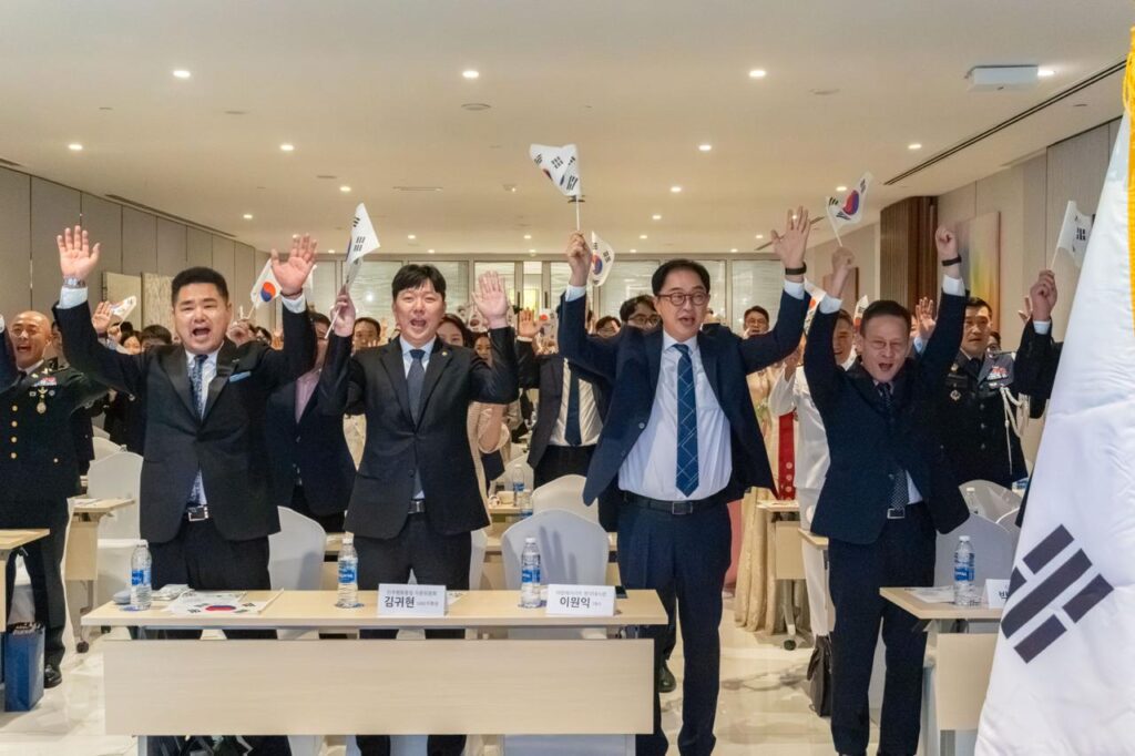 전쟁 장기화 속 두바이서 열린 광복절 기념식… 평화의 소중함 되새기다