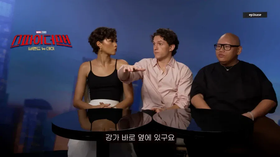 톰 홀랜드, 에픽하이에 어울리는 술 추천.jpg