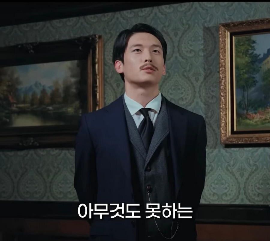 어느 독립운동가가 뒷짐을 지고 사진을 찍은 이유.jpg