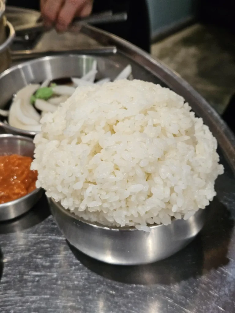 공기밥 사이즈, 제대로 됐어요.jpg