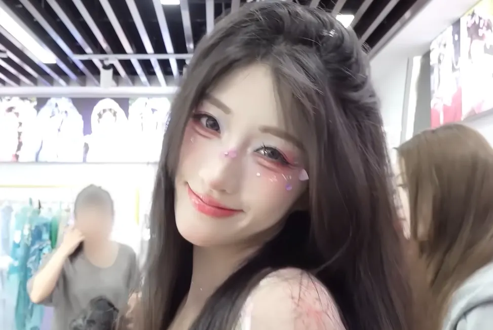 이 썸네일, 클릭 안 할 수가 없네?
