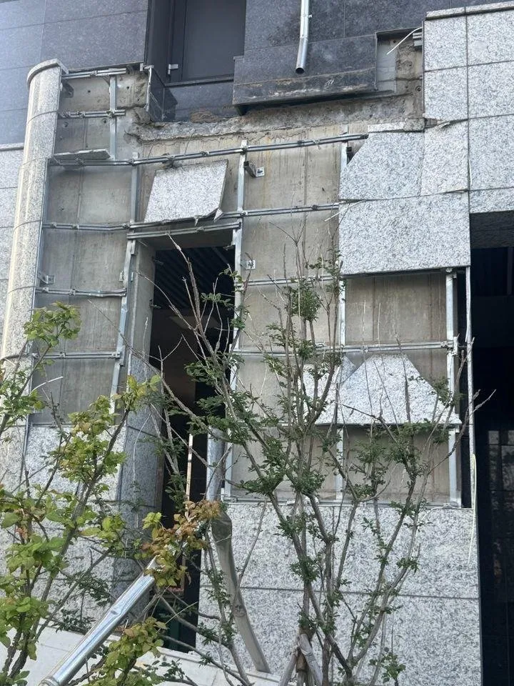 송도 SK뷰 테라스 낙하 사고, 게시판 근황