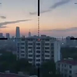 불륜 현장을 목격했으나 쏘지 못했다
