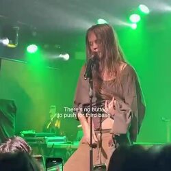 가수 내한 공연, 팬 서비스는?