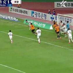 경기 막판 터진 축구의 환상적인 골
