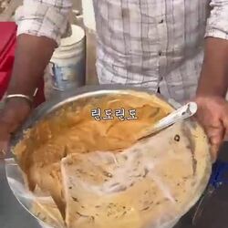 1달러로 마시는 인도 우유 커피