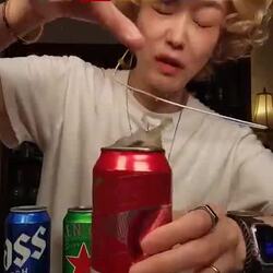 술 마시는 누나