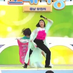 엄마와 딸, 전국노래자랑 무대에 서다