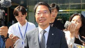 김승원 법무부 장관 후보자, 과거 의혹 탄원서 공개 후 전격 사퇴