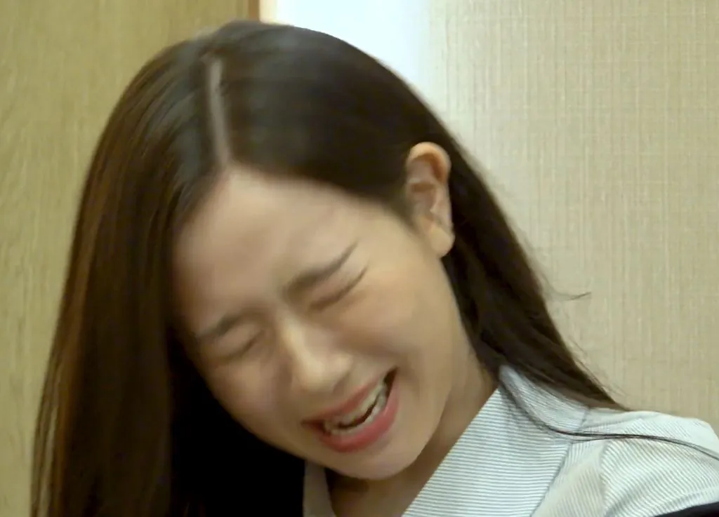 김채연, 연태 고량주 시음 후 반응 모음