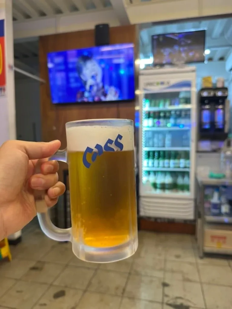 치킨 반마리 6000원, 맥주 500cc 판매점