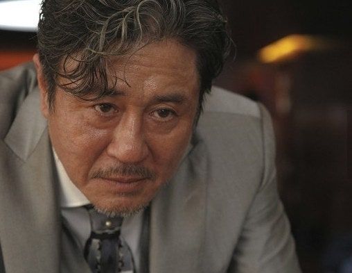 배우 최민식, 그의 필모그래피 중 가장 인상 깊었던 역할은?