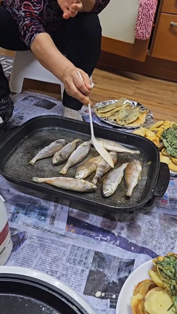 펌) 시댁 큰집 추석 준비 모습.jpg