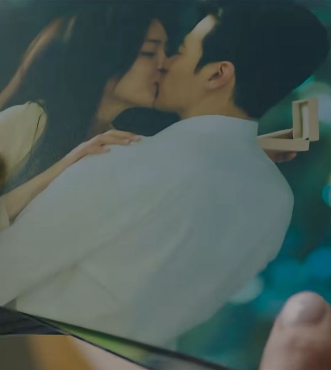 내 아들 과외 선생님, 남편 불륜 상대였어?.jpg