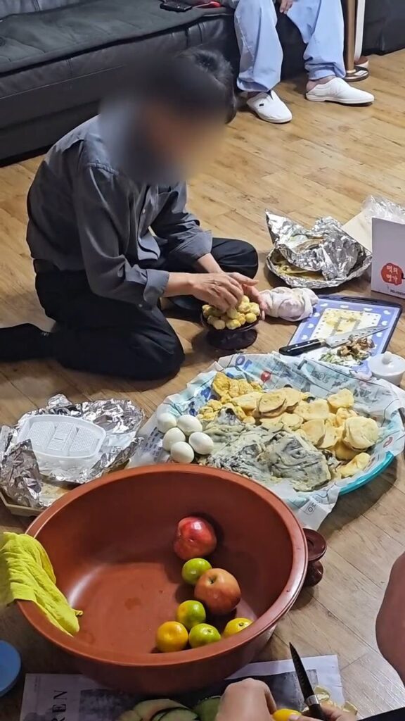 펌) 시댁 큰집 추석 준비 모습.jpg