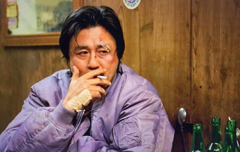 배우 최민식, 그의 필모그래피 중 가장 인상 깊었던 역할은?