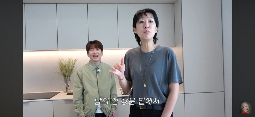 새벽 2시 홍진경 이영자, 남의 집 담벼락 밑에서 시끄럽게 떠들어.jpg