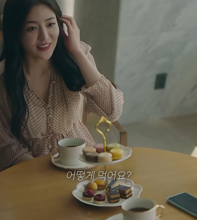 내 아들 과외 선생님, 남편 불륜 상대였어?.jpg