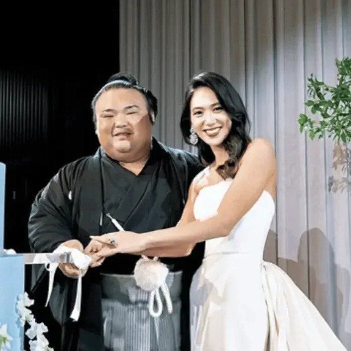 고도비만 스모선수, 결혼 전후 변화