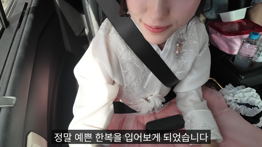 한복을 입고 싶었다는 일본여자..처음 가본 안동.jpg