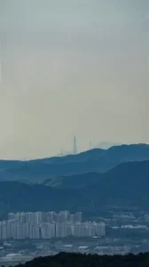 천안에서도 롯데타워가 보인다고 합니다