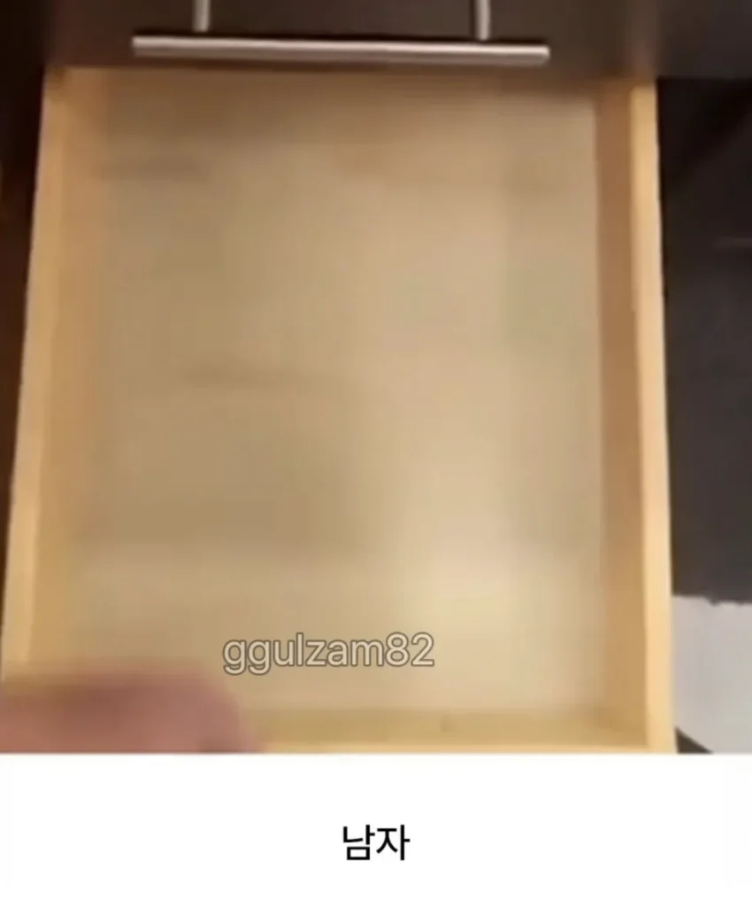 남자 서랍장 vs 여자 서랍장 차이점