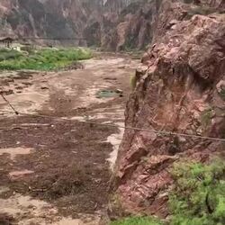 그랜드 캐니언, 돌발 홍수 발생… 20여명 실종 및 연락 불가