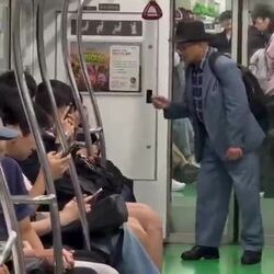 2호선 지하철 노약자석에서 벌어진 싸움 ㄷㄷ