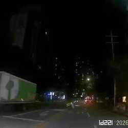 전동 킥보드 역주행, 어제 배달 중 마주친 황당한 상황