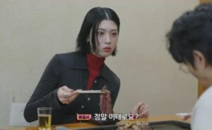 덜 익어보이는 고기가 미심쩍은 일본 여배우.jpg