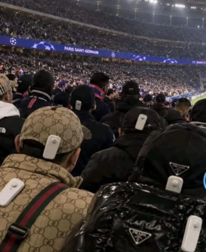 오늘자 PSG 홈 관중석.jpg