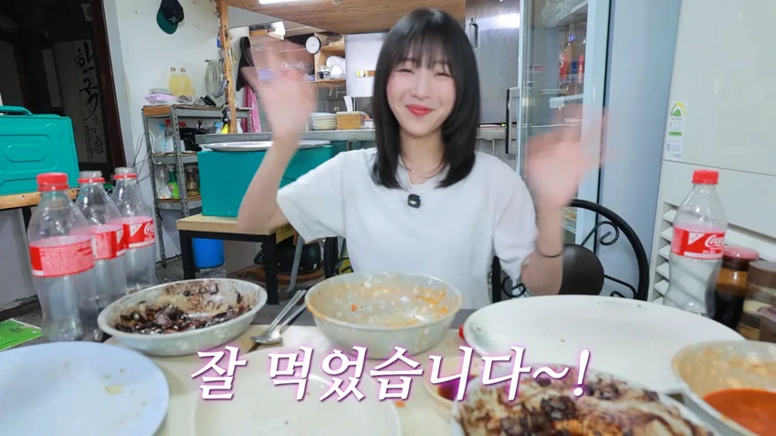 강릉 55년 중국집가서 먹방한 쯔양.jpg