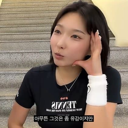 테니스 복장 규제 규제 규제때문에 화가많이난 미녀 유망주