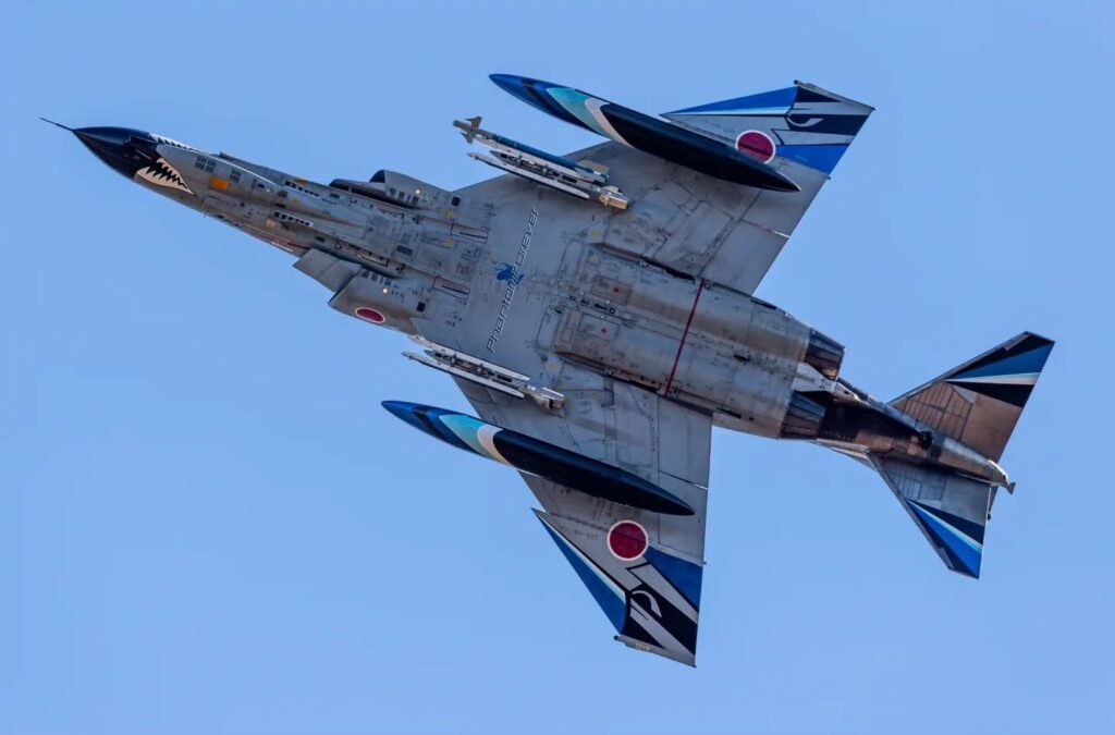 F-4 팬텀 전투기의 위용